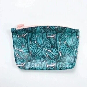 Ipsy - June 2019 - Palm Print Beauty Bag